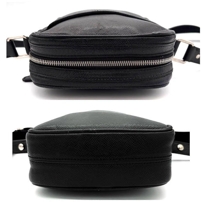 Louis Vuitton Taiga Dimitri Shoulder Bag Ardoise Black — view 6