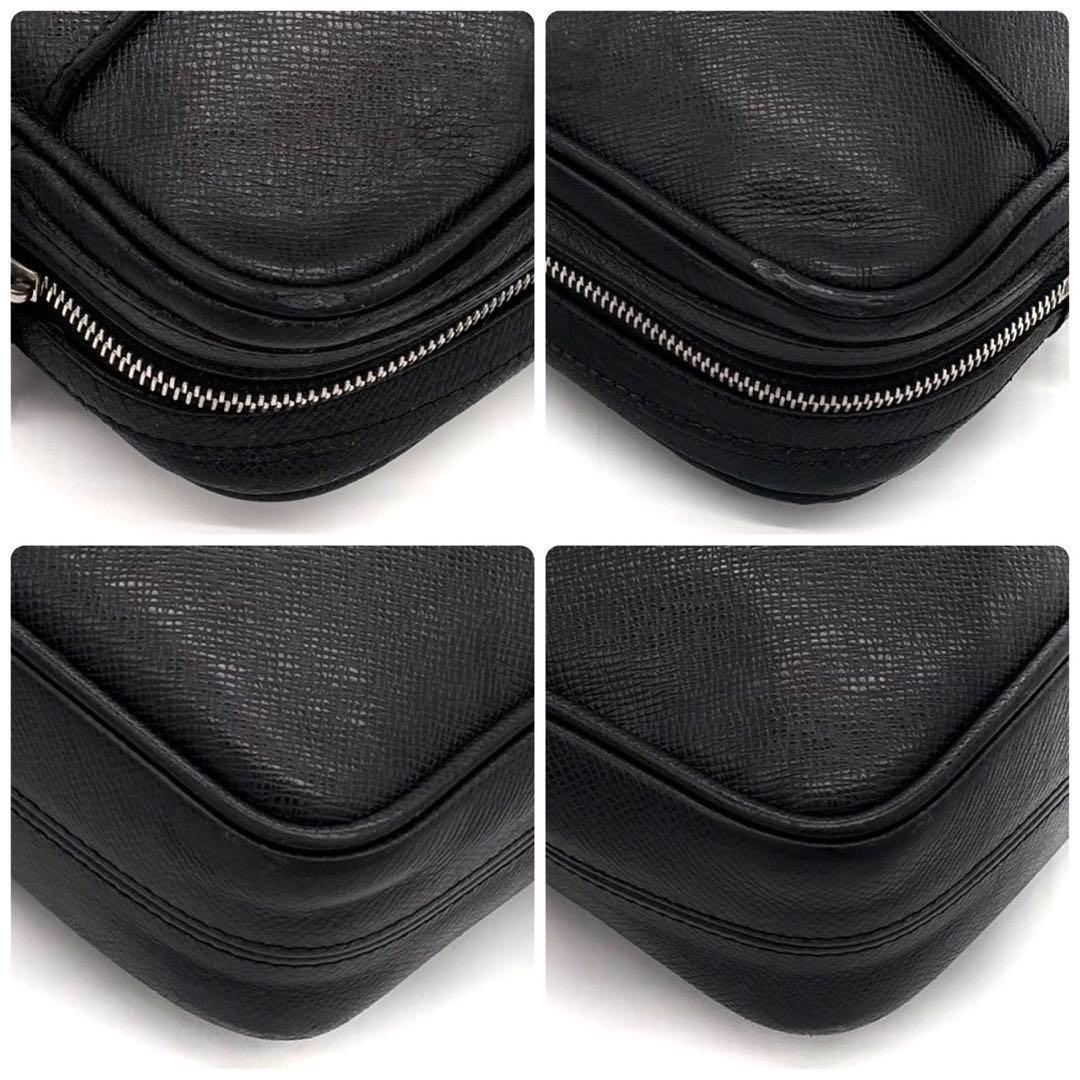 Louis Vuitton Taiga Dimitri Shoulder Bag Ardoise Black — view 8
