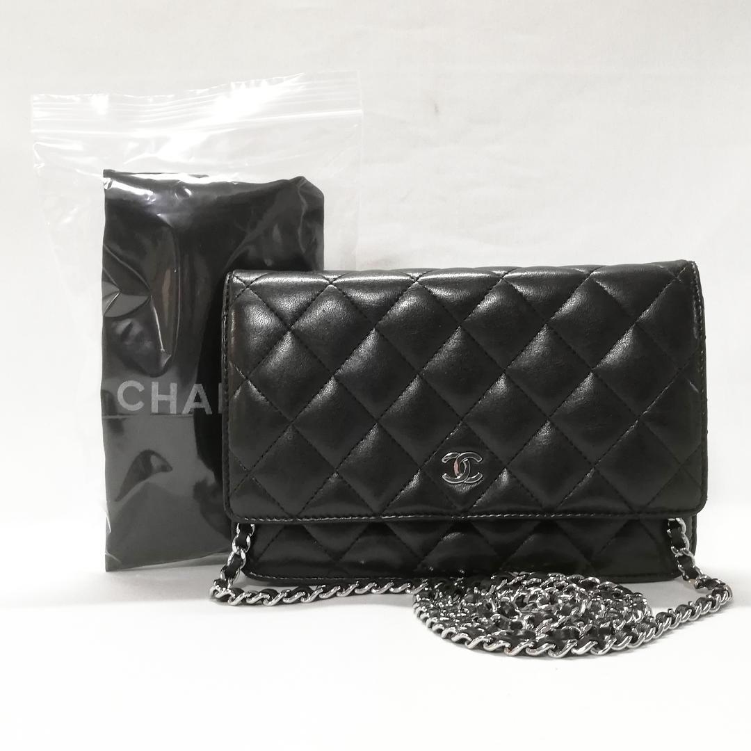 Chanel Lambskin Chain Wallet CC Logo Black Shoulder Bag