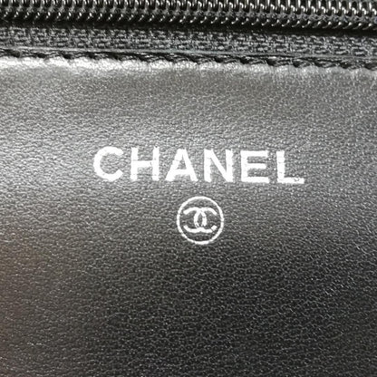 Chanel Lambskin Chain Wallet CC Logo Black Shoulder Bag — view 5