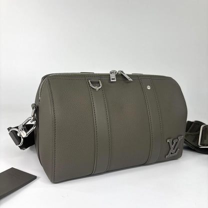 Louis Vuitton IC Aerogram City Keepall Shoulder — view 3