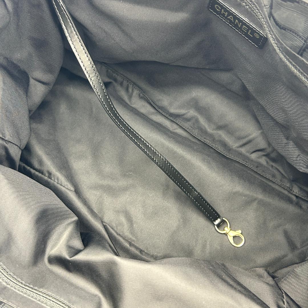 Chanel New Travel Line Tote MM — view 7