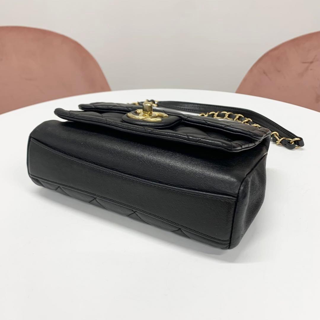 Chanel Quilted CC Logo Chain 2-Way Shoulder Bag — view 4