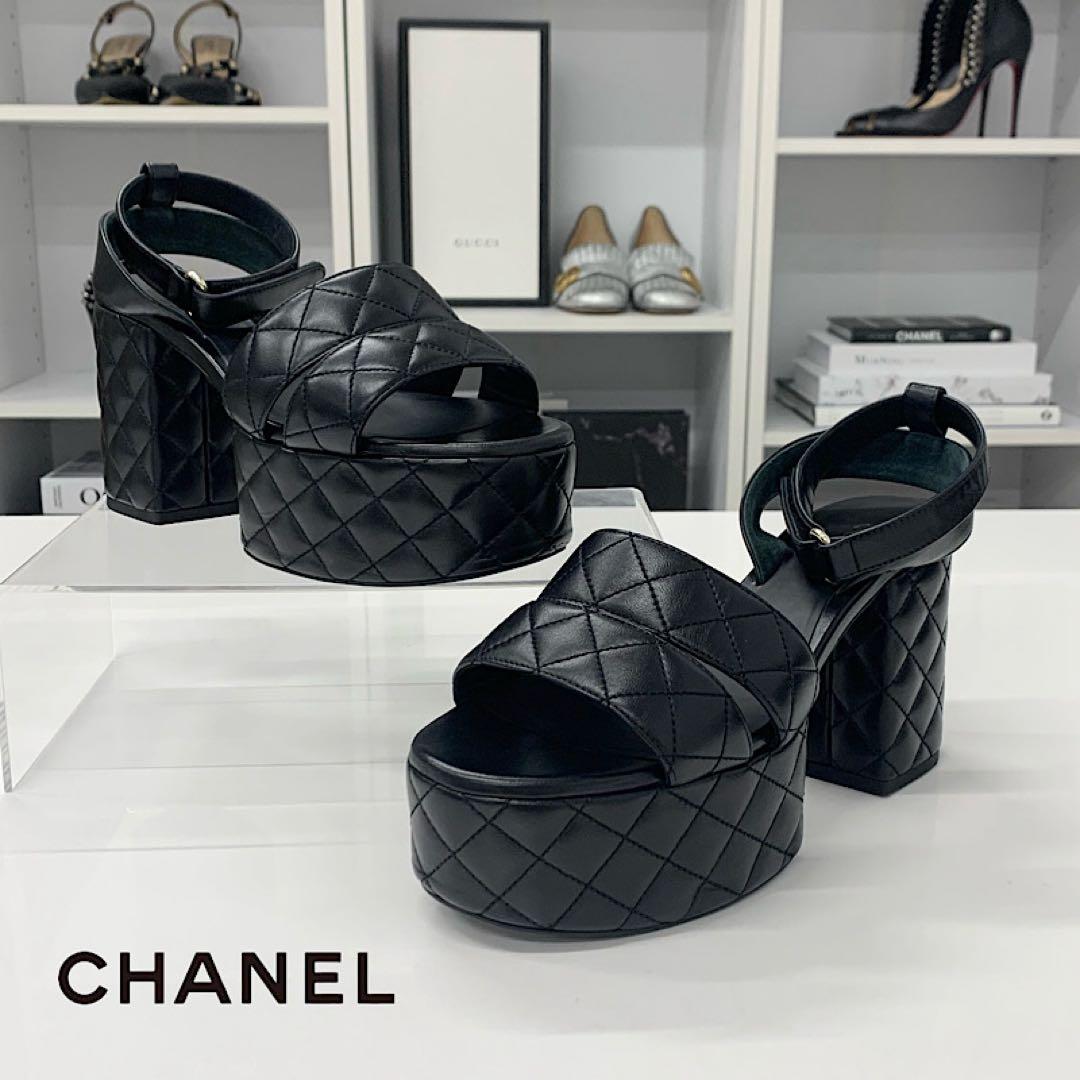 Chanel CC Logo Leather Quilted Strap Sandals Black