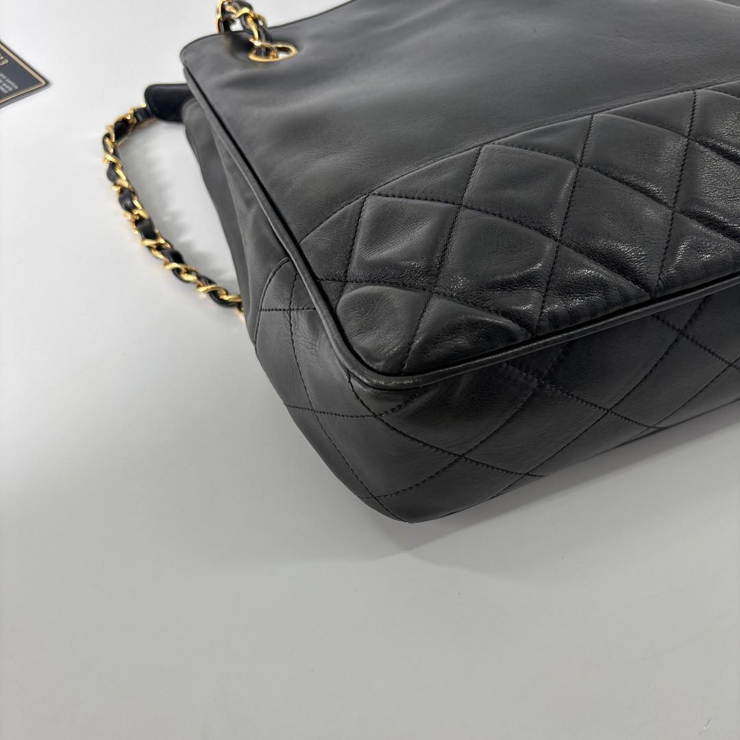 Chanel Lambskin Shoulder Bag Gold Black — view 6