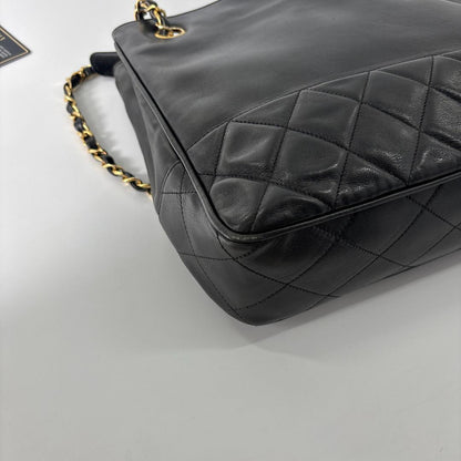 Chanel Lambskin Shoulder Bag Gold Black — view 6