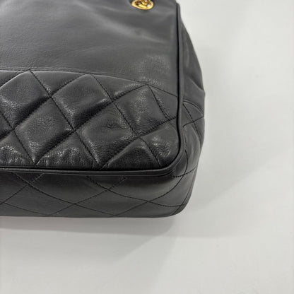 Chanel Lambskin Shoulder Bag Gold Black — view 7