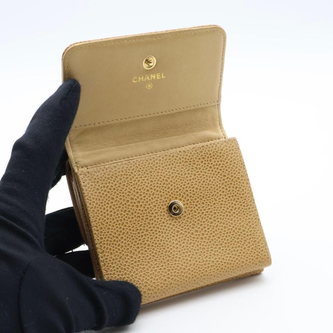 Chanel Caviar Leather CC Logo W-snap Trifold Wallet — view 5