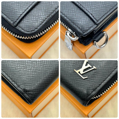 Louis Vuitton Taiga Zippy Dragonne Wallet