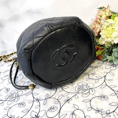 Chanel Drawstring Quilted Black Chain Shoulder — view 5