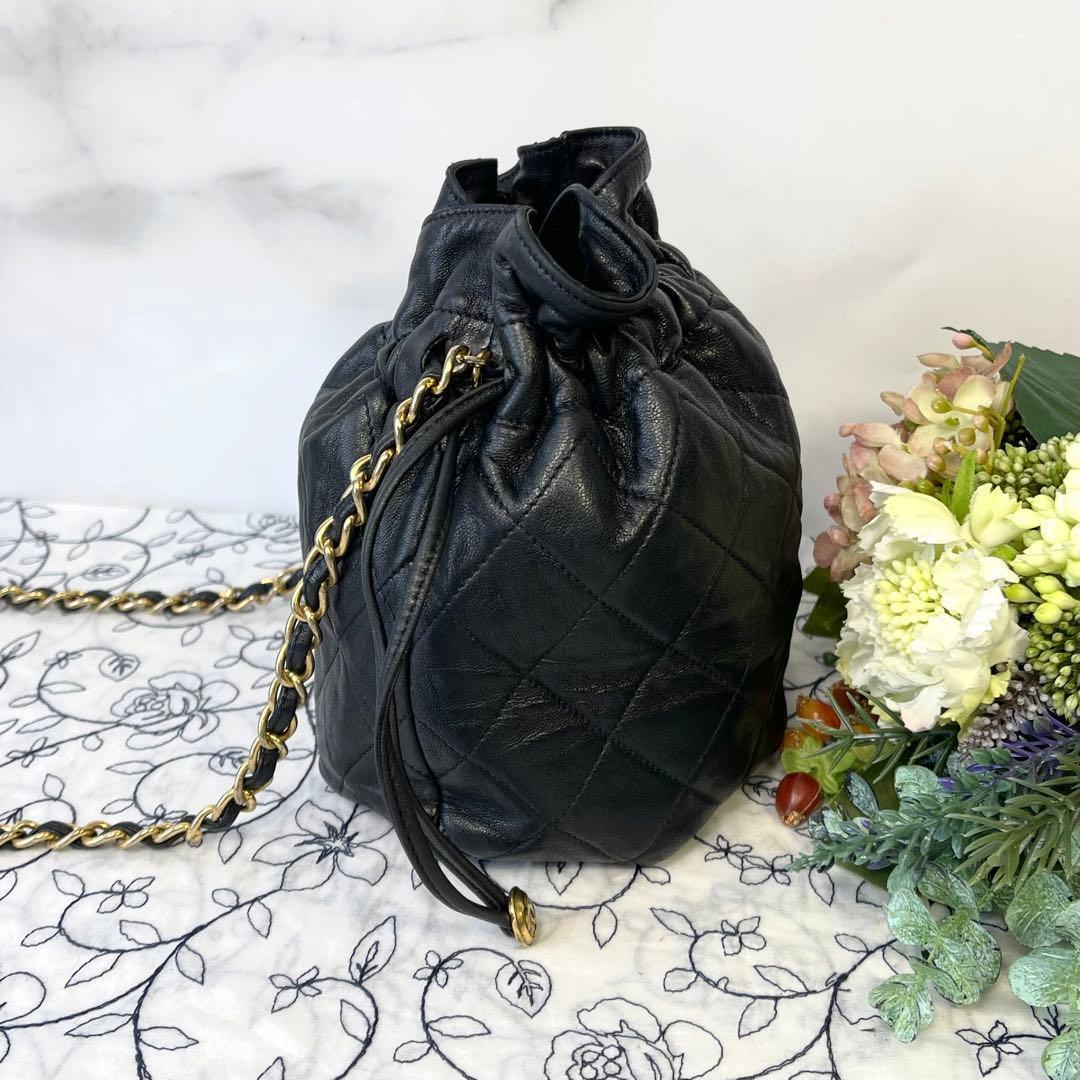 Chanel Drawstring Quilted Black Chain Shoulder — view 7