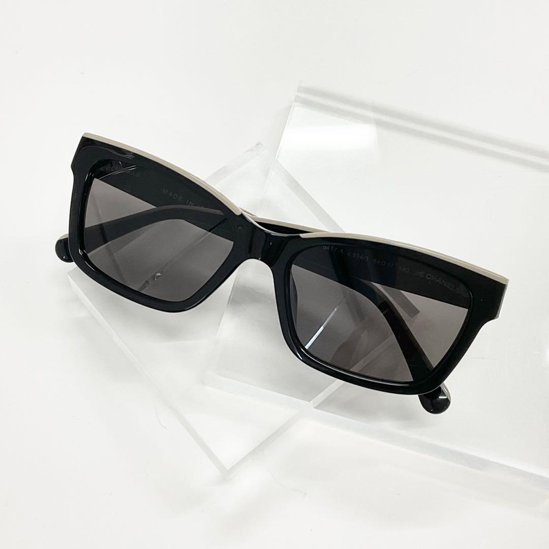 Chanel Sunglasses CC Logo Square Eyewear