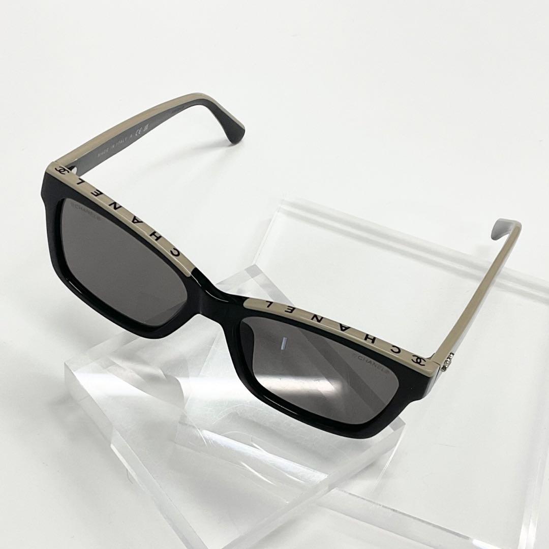 Chanel Sunglasses CC Logo Square Eyewear — view 4