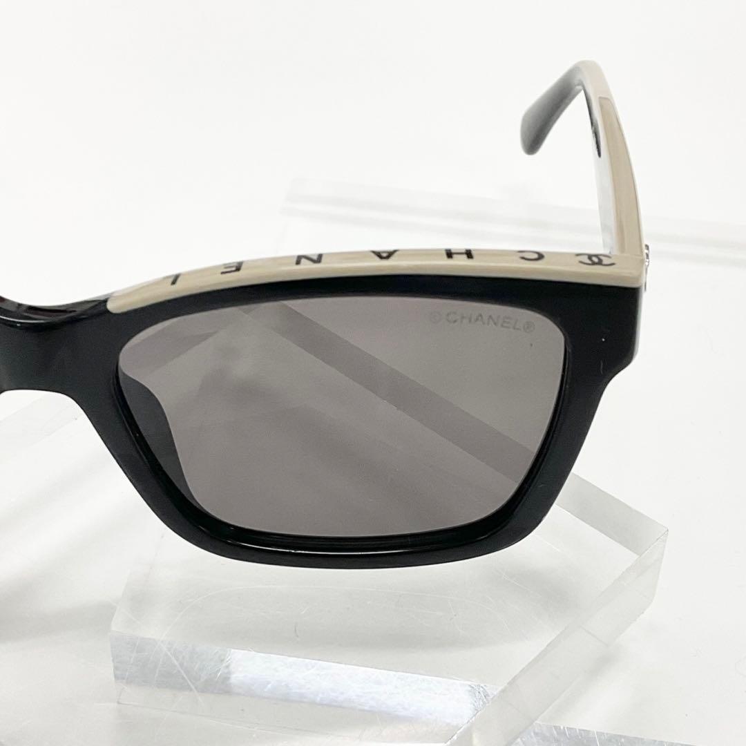 Chanel Sunglasses CC Logo Square Eyewear — view 7