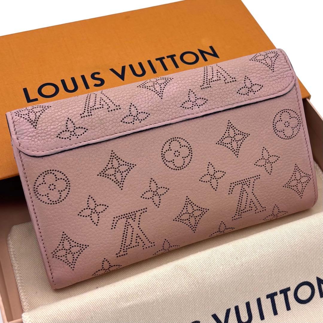Louis Vuitton Monogram Mahina Portefeuille Iris Magnolia Wallet — view 2