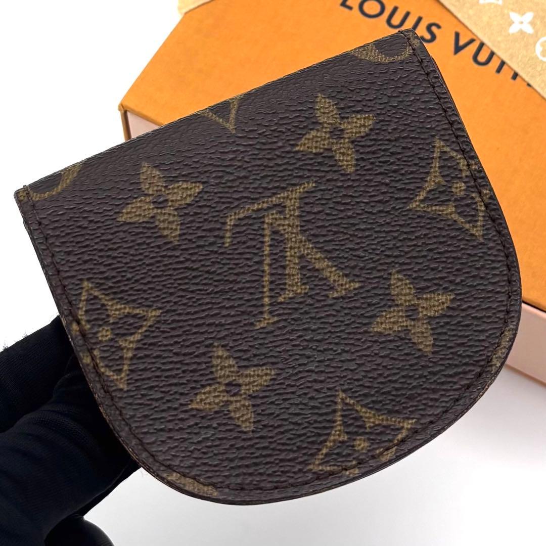 Louis Vuitton Monogram Porte-Monnaie Guse Coin Purse — view 2