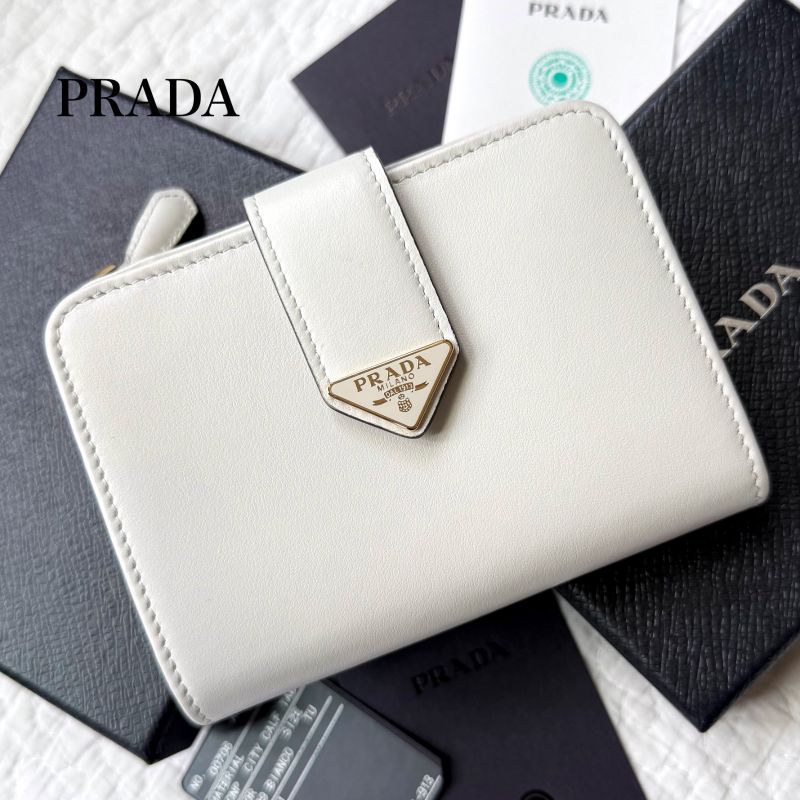 Prada Bifold Wallet Triangle Logo Plate Triangle Logo City Calf Tab 1ml018