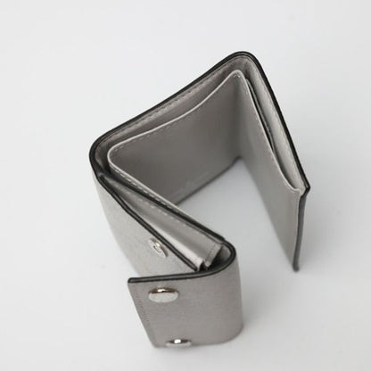 Louis Vuitton M67621 Taiga Diss Cabas Lee Compact Wallet