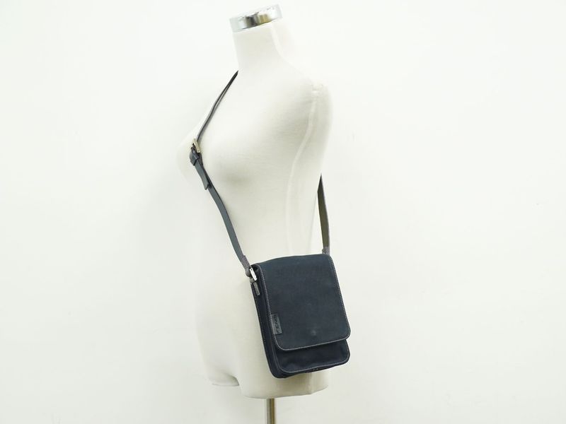 Authentic Fendi Canvas Shoulder Bag Pochette Navy 16071 Bag Pre-owned [follow-up