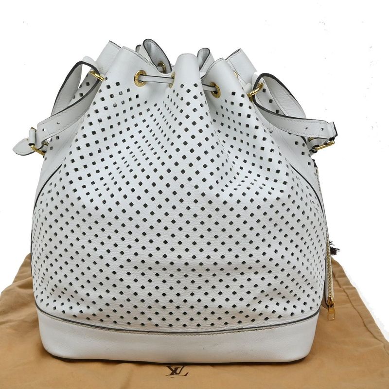 Louis Vuitton Noe Shoulder Bag Perforated Leather White 13ka919