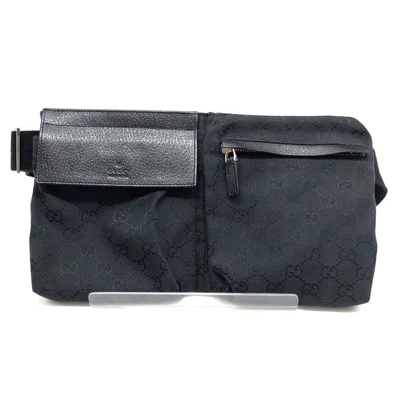 Gucci Body Bag Waist Pouch 28566 GG Canvas Black Zipper Opening Difficulty