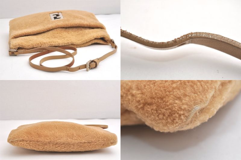Fendi Vintage Shoulder Crossbody Bag Boa Leather Beige 3600n