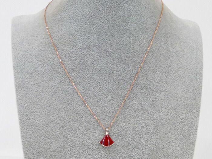 Bvlgari DIVA Dream Necklace 750pg 18K Pink Gold Pink Gold Diamond Carnelian