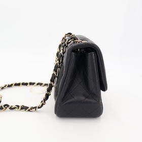 Chanel Mini Flap Bag Chain Shoulder 2019ss Matelasse A35200 Black Gold Hardware
