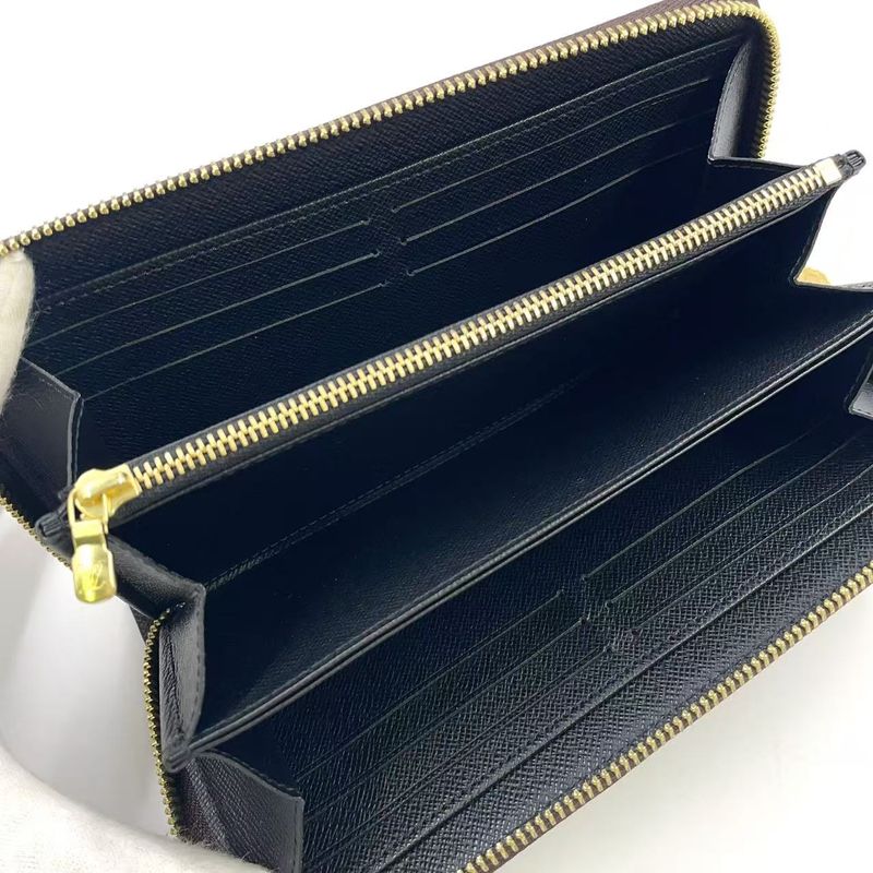 Louis Vuitton Zippy Wallet Monogram Giant Monogram Giant RFID Reactive Leather