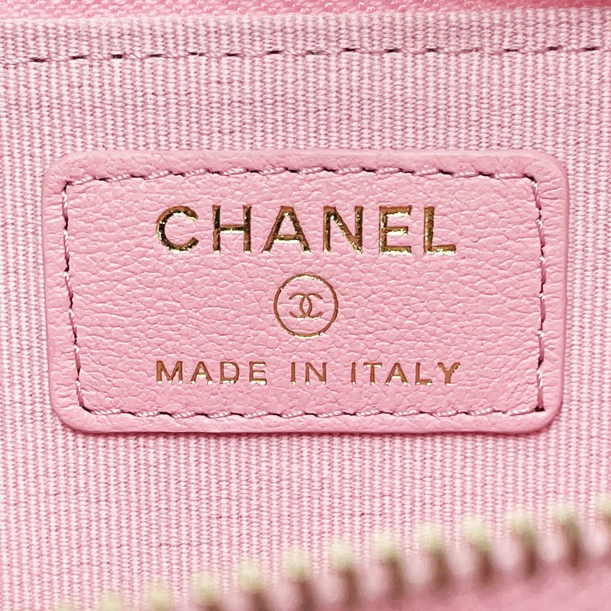 Chanel Matelasse Ap0221 Baby Pink Coin Case Lambskin Ladies Gold Hardware