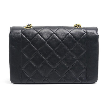 Chanel Matelasse Chain Shoulder Bag Diana Flap 22 Black