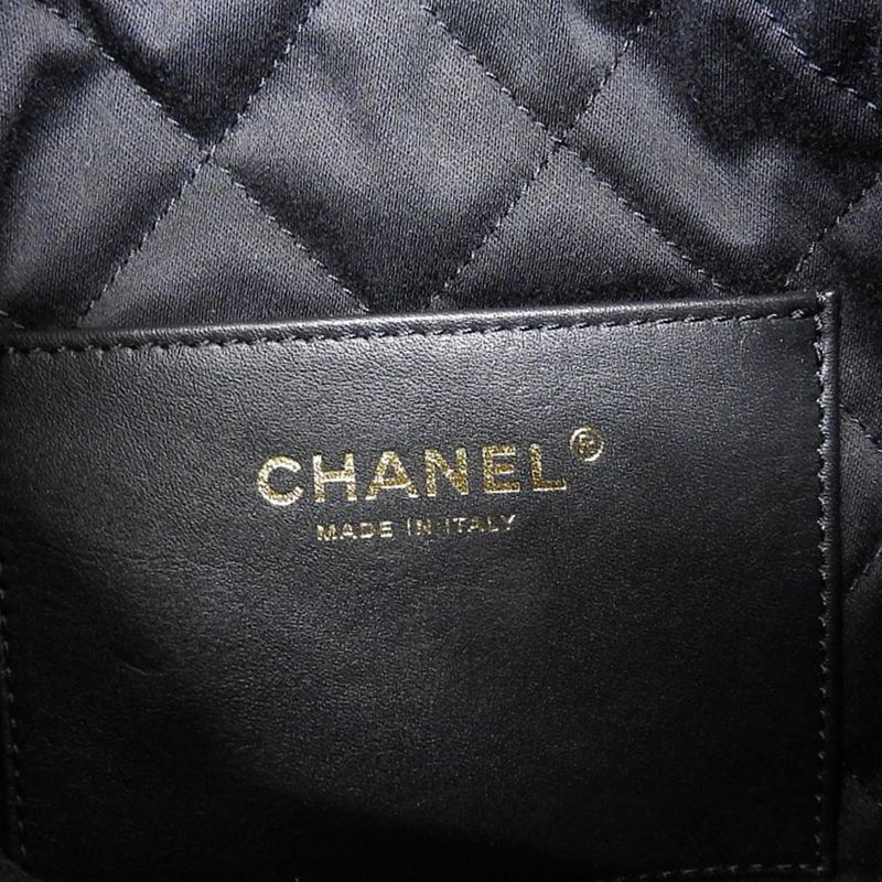 Chanel Chanel 22 2-Way Tote Handbag