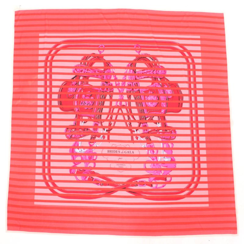 Hermes Brides De GALA Brides De Gala Ceremonial Maitre D' 100% Silk Scarf Red
