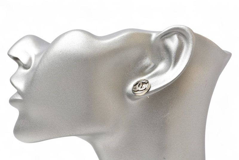 Chanel Earrings Chanel Accessories CC Coco Mark Circle Motif Antique Silver 03