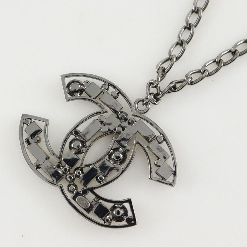 Chanel Coco Mark Metal And Rhinestone Silver/black 03A Ladies 34.1g Necklace