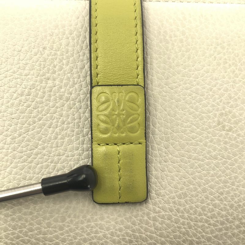 Loewe - SGC Compact ZIP Wallet Anagram Logo Leather Compact Wallet Purse - Off