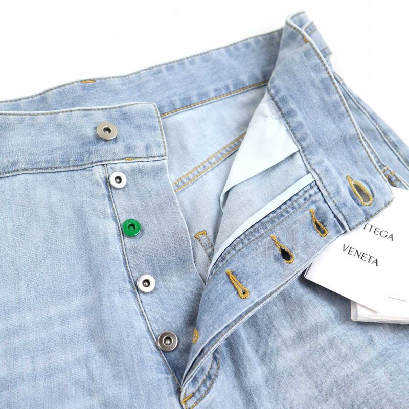Bottega Veneta 24ss Belted Denim Shorts 771881 V3n60 Light Blue 50