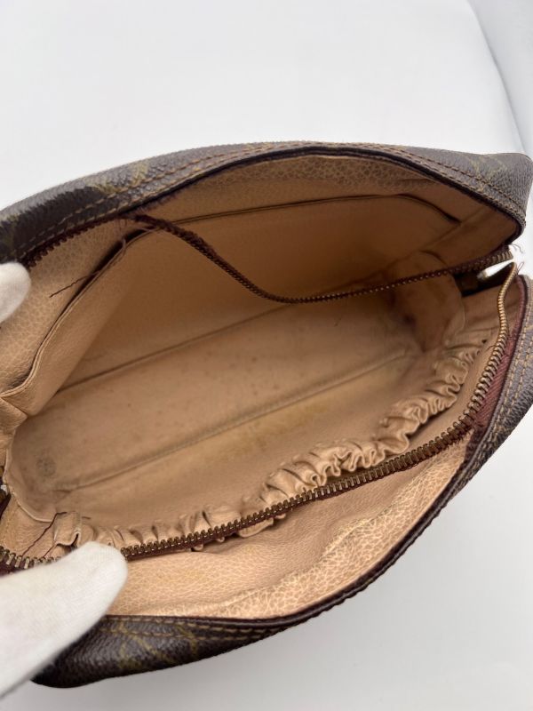 Louis Vuitton Pouch Trousse Toilette 23 Clutch Bag Monogram M47524 05bs211