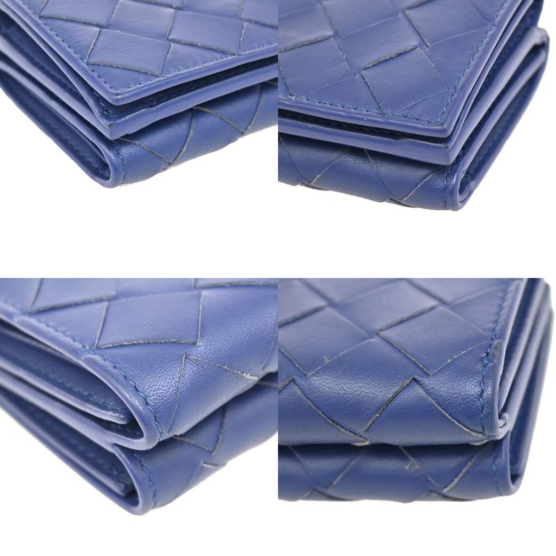 Bottega Veneta Trifold Wallet Intrecciato Blue Leather 35ka812