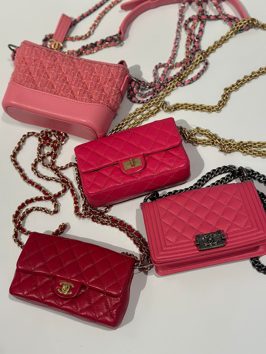 Chanel 4-piece Mini Chain Shoulder Set Box  Case 4 Stickers 4 Stickers 4 Cards