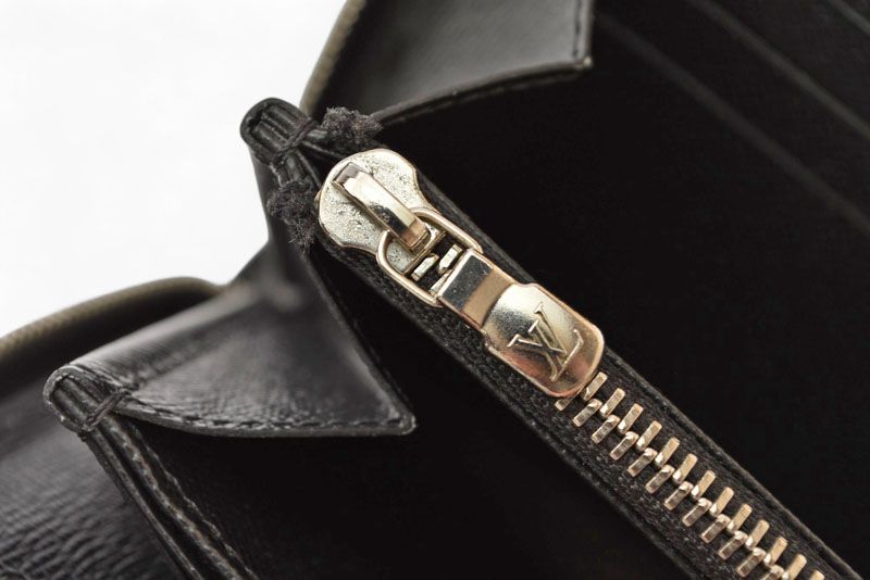 Louis Vuitton Wallet Louis Vuitton Long Wallet Zippy Wallet Epi Black M61857