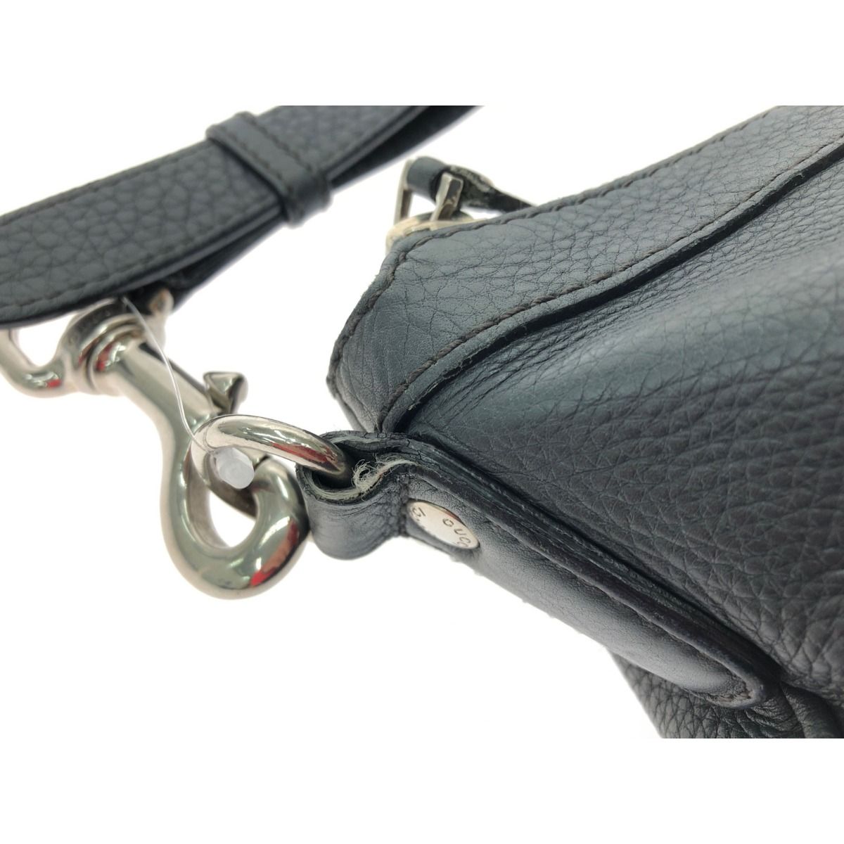 Gucci Unisex Shoulder Bag Leather Crossbody Depth None A4 Storage