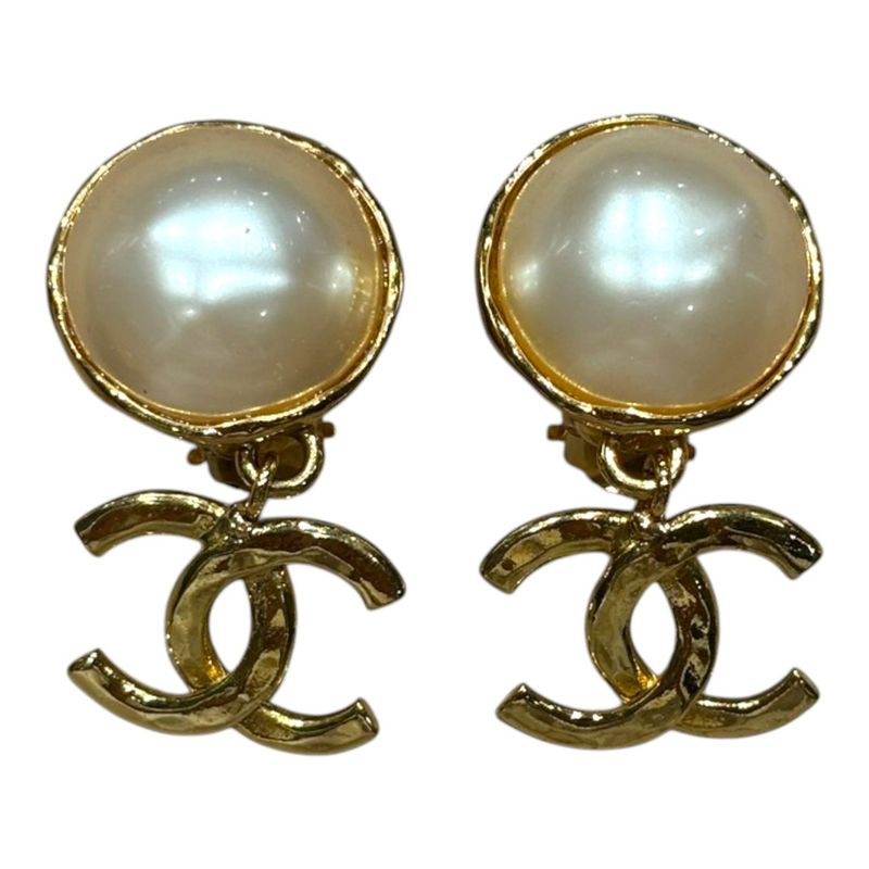 Chanel 93A Coco Mark Pearl Earring Ladies White FREE