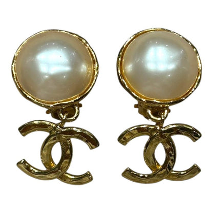 Chanel 93A Coco Mark Pearl Earring Ladies White FREE