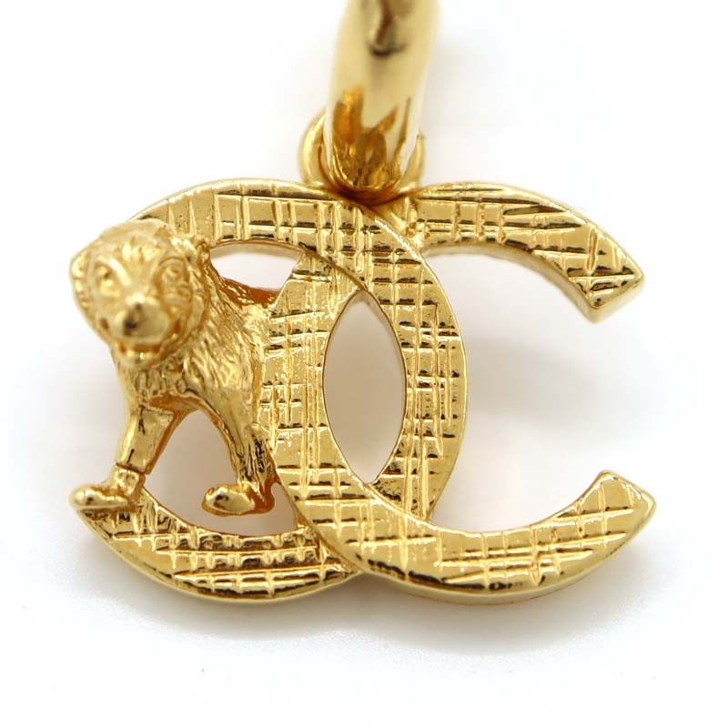 Chanel Earrings Lion Coco B22/a Gold Color Accessories H18040