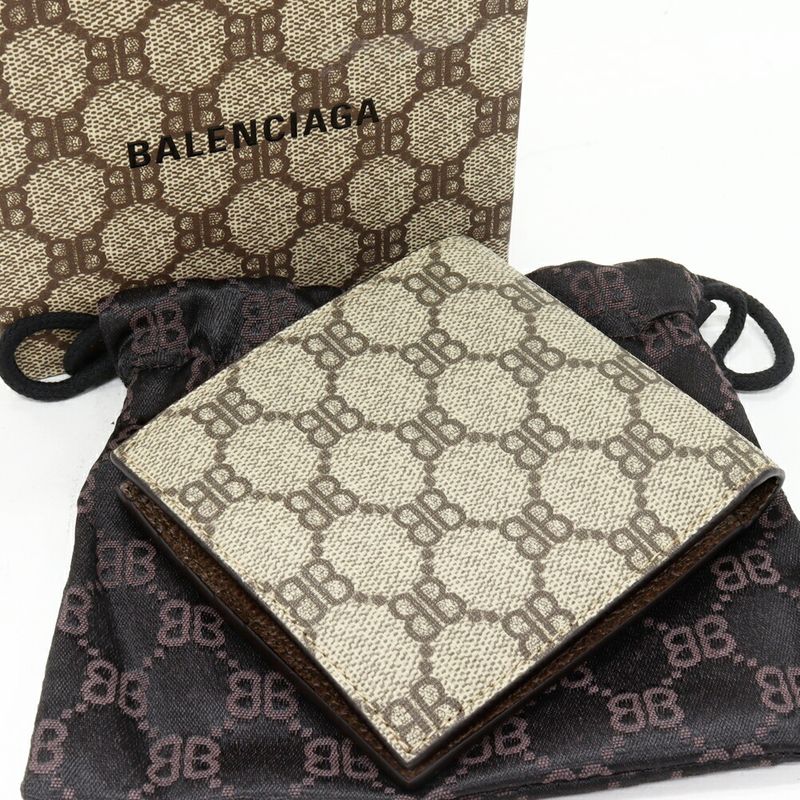 Gucci Bifold Wallet With Coin Purse The Hacker Project Compact Wallet In PVC