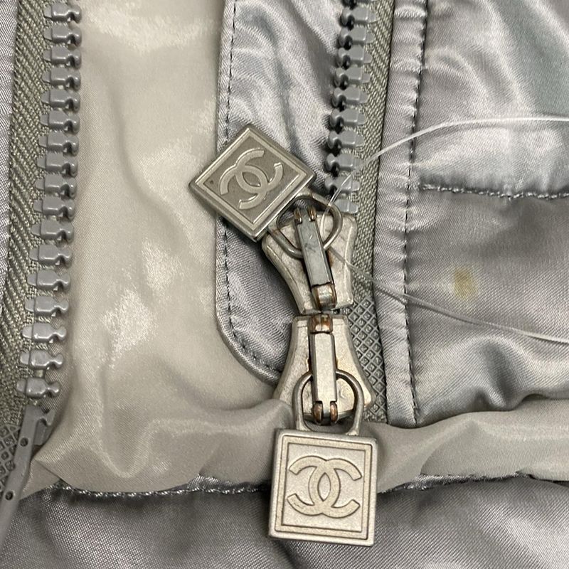 Chanel Coat Size 36 S Women's Sport Line P24104 Gray Sleeve Pockets / Long