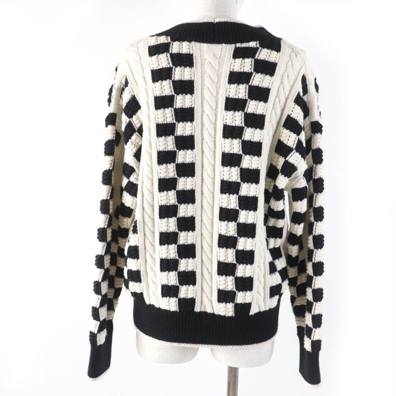 CHANEL P74123k10621 Cashmere Coco Mark Button Cable Knit Deep V-neck Long