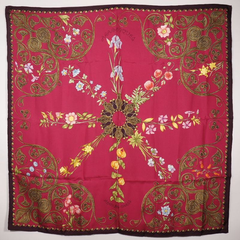 Hermes Carré 90 Arabesques Arabesque Silk Red Women's Scarf