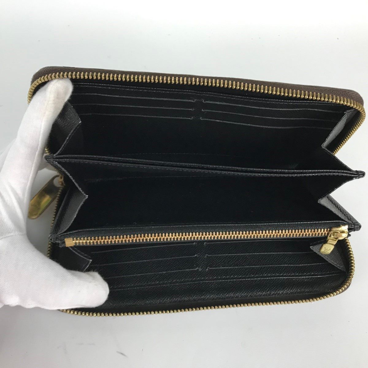 Louis Vuitton Monogram Giant Reverse Zippy Wallet M69353 Brown